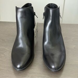 Kim Rogers Nepturn Booties - Wide Width Size 8.5M